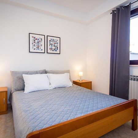 Rooms Villa Maria Ровин Екстериор снимка