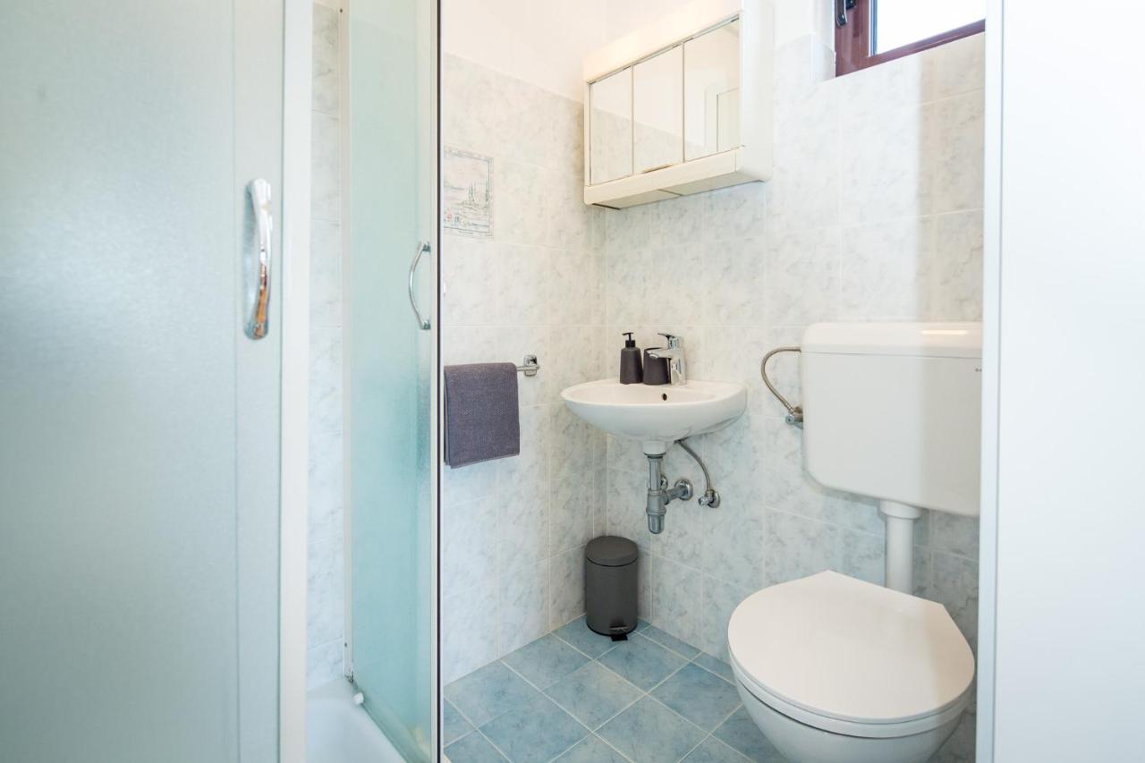 Rooms Villa Maria Ровин Екстериор снимка