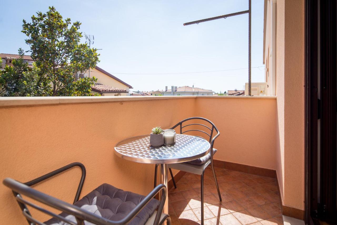 Rooms Villa Maria Ровин Екстериор снимка