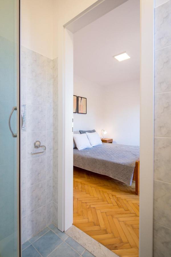 Rooms Villa Maria Ровин Екстериор снимка