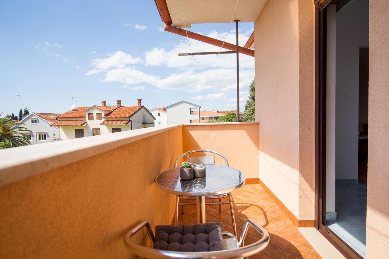 Rooms Villa Maria Ровин Екстериор снимка