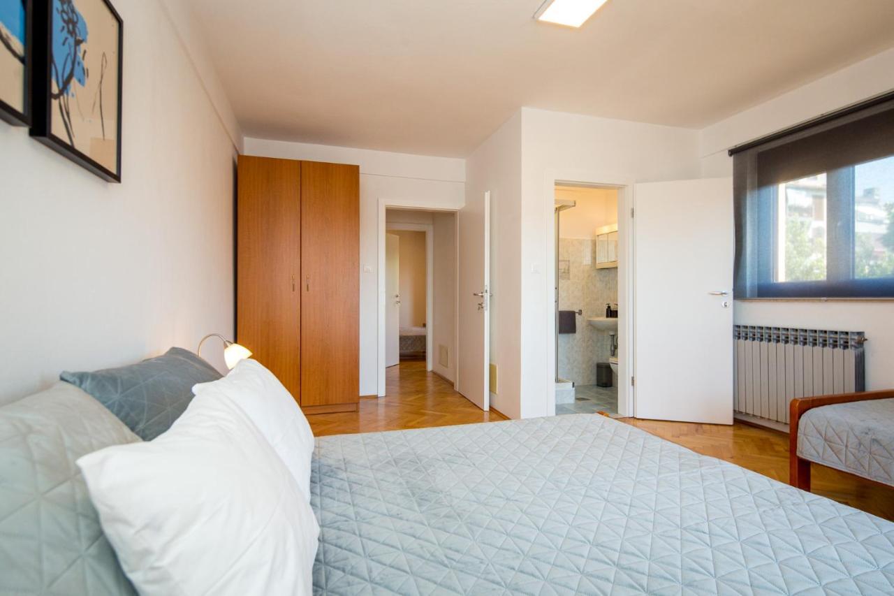 Rooms Villa Maria Ровин Екстериор снимка